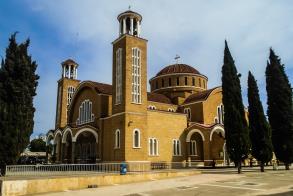 تحسينات  برنامج الإقامة الدائمة في قبرص