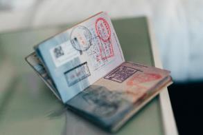 لماذا أصبح الحصول على (المواطنة) الجنسية الثانية (جواز السفر الثاني) خي